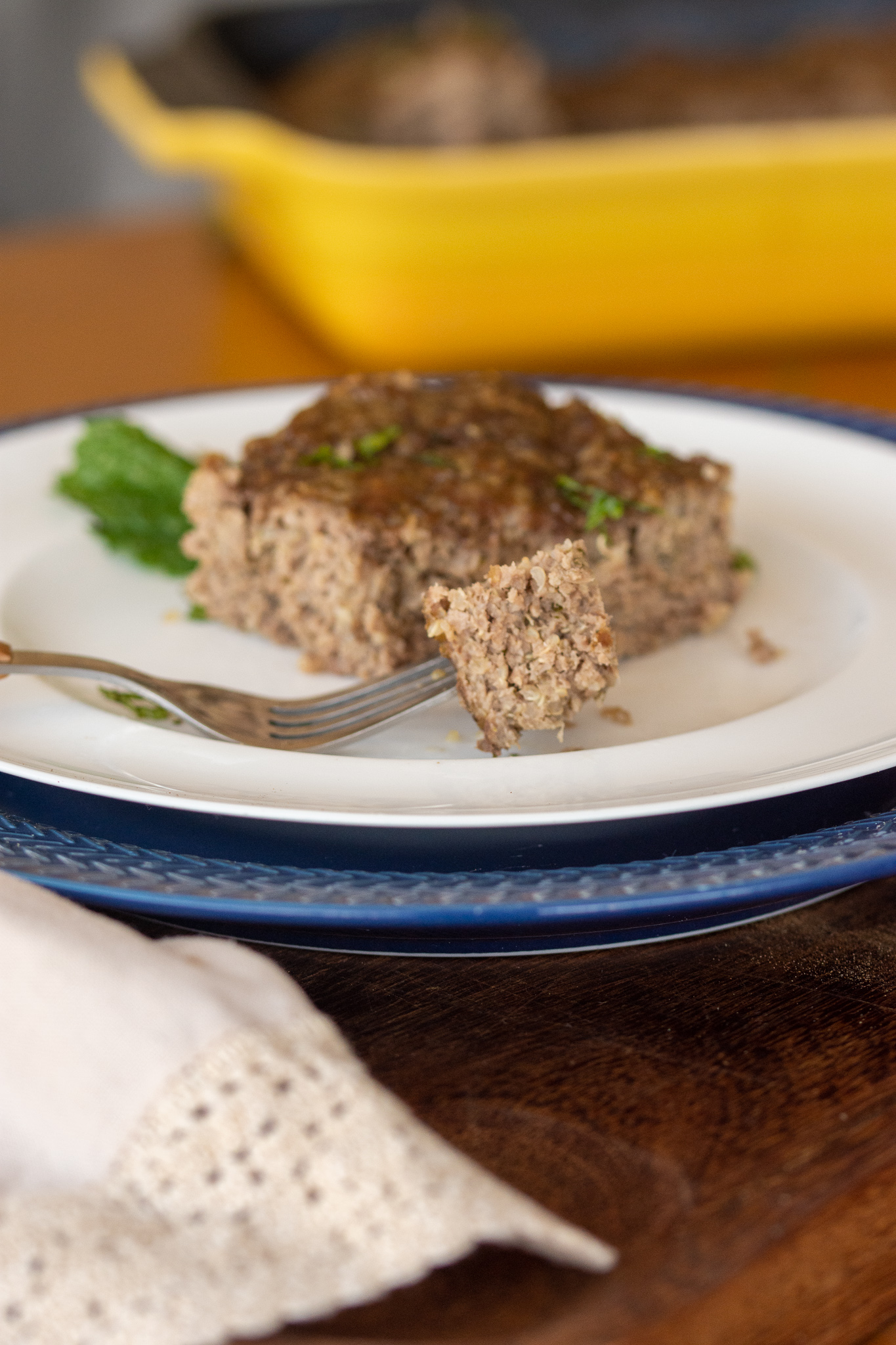 Quibe de forno com quinoa (quibe sem glúten)